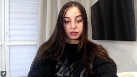 Courtney online show from October 16, 3:36 pm