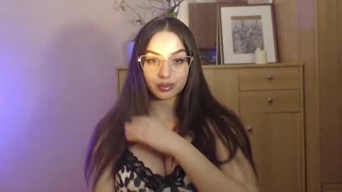 Courtney online show from March 11, 3:56 pm