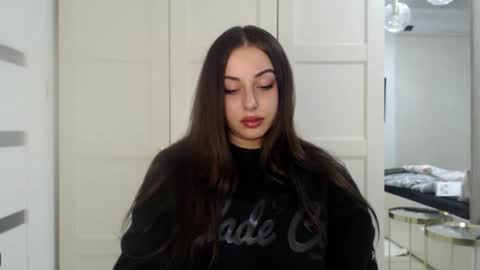 Courtney online show from October 22, 6:13 pm