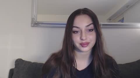 Courtney online show from December 17, 2:55 pm