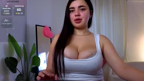Snapshot of courtneyk_ chatting on October 23, 1:50 pm Courtney online show from October 23, 1:50 pm