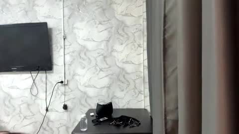 Milena or just MI online show from November 28, 8:39 am