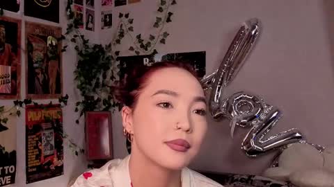 Yuna online show from February 28, 8:30 pm