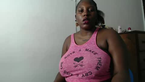 Erykah online show from July 7, 6:10 pm