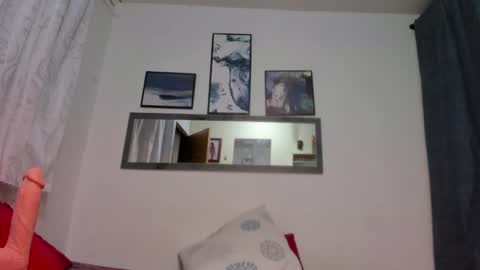 SOFIA  . I dont have any social networks except INSTAGRAM SNAPCHAT and ONLYFANS Everything else is fake dont believe it online show from January 27, 9:11 pm