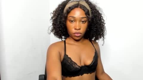 crazy_pussygirl online show from December 25, 9:34 am