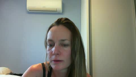 Anny online show from September 21, 6:50 pm