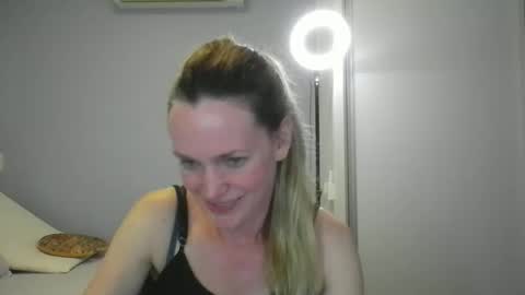 Anny online show from December 14, 12:49 am