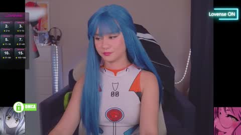 Snapshot of creammeow chatting on October 2, 5:45 am Alina online show from October 2, 5:45 am
