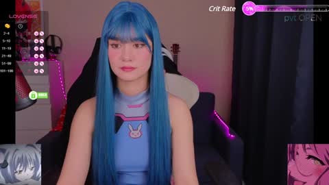 Snapshot of creammeow chatting on February 3, 2:25 am Alina online show from February 3, 2:25 am