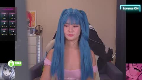 Snapshot of creammeow chatting on September 18, 3:27 am Alina online show from September 18, 3:27 am