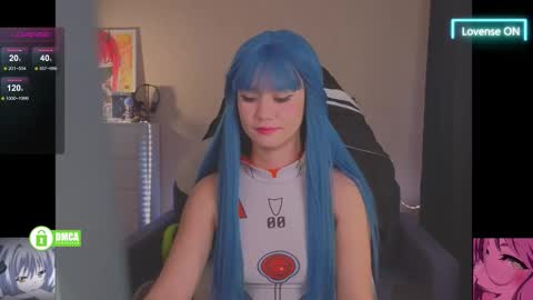 Snapshot of creammeow chatting on October 22, 4:17 am Alina online show from October 22, 4:17 am