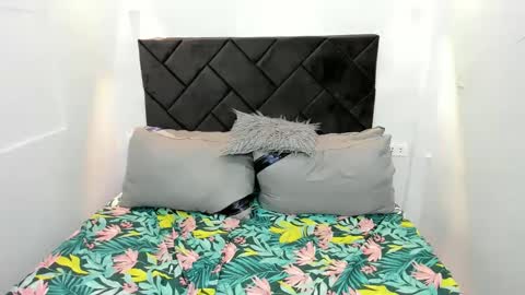 Hazel online show from February 18, 10:58 pm