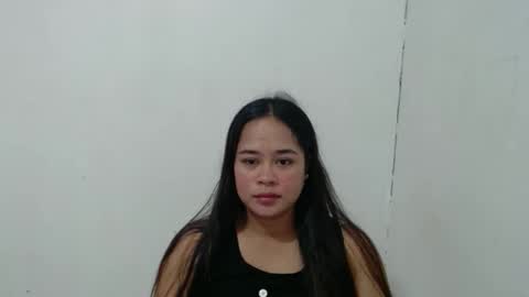 creamywetpusy online show from December 4, 1:46 pm