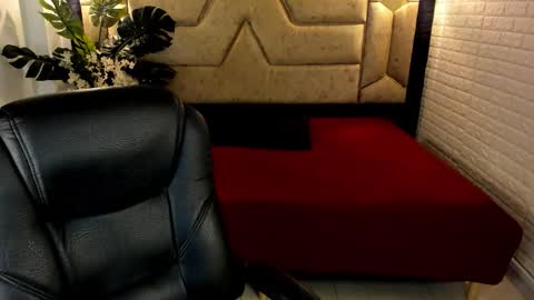 Tatiana  online show from March 19, 5:12 am