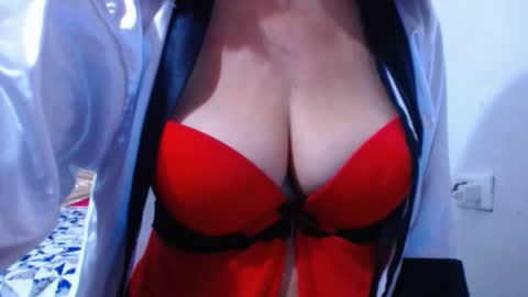 cristal_collins1 online show from February 20, 6:57 pm