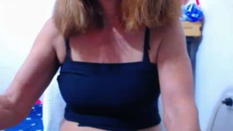 cristal_collins1 online show from December 16, 10:50 am