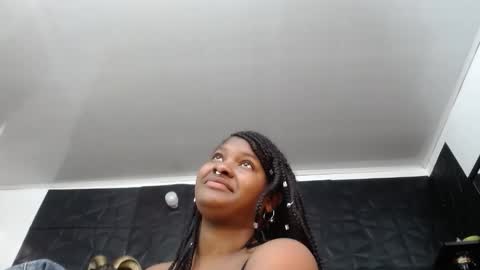 Snapshot of cristal_smith06 chatting on October 22, 12:21 pm Hanna online show from October 22, 12:21 pm