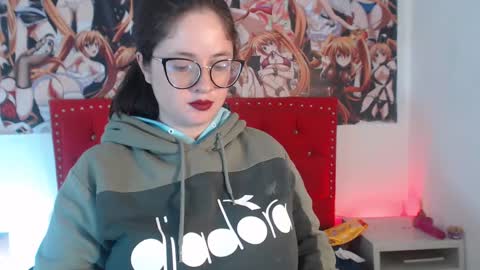 CristalAdams online show from February 15, 8:01 pm