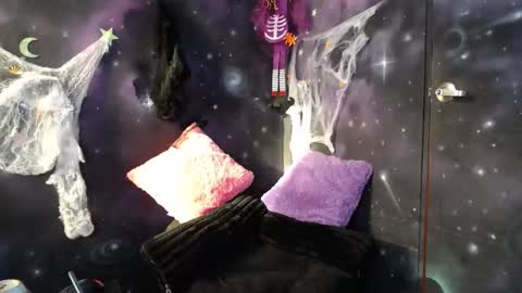 Cristal de Leon online show from September 25, 9:12 pm