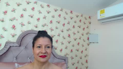Milf Latina online show from May 8, 1:47 pm