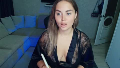 Snapshot of crystalemily chatting on September 9, 7:24 pm crystalemily online show from September 9, 7:24 pm