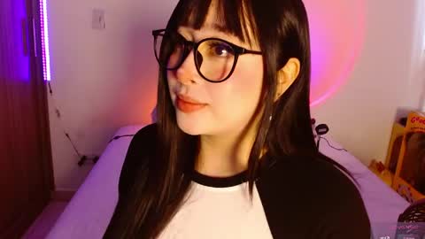 Olivia  online show from March 27, 1:12 pm