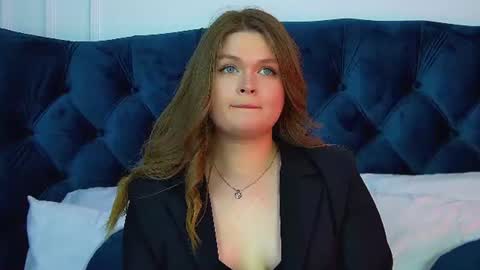 Crystal online show from June 22, 6:27 pm