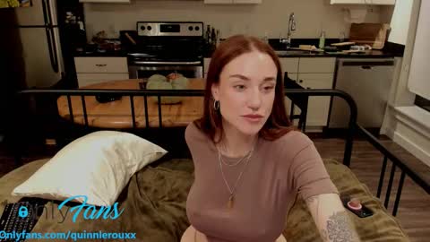 Quinn online show from November 26, 10:44 pm