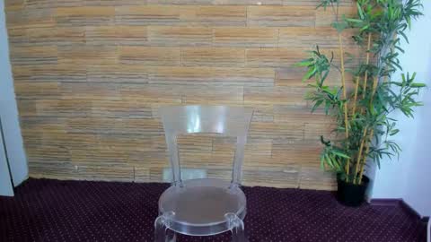 cupcake_izzy online show from October 30, 5:43 am