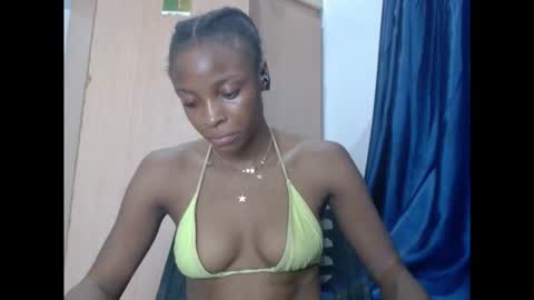 cupidxdoll online show from March 27, 3:08 am