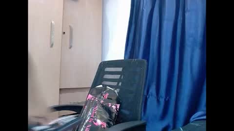 cupidxdoll online show from February 6, 7:06 pm