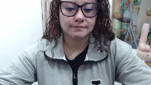 Vannesa online show from December 2, 9:28 pm