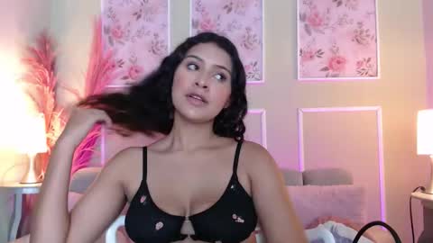 DANI online show from October 25, 7:10 pm