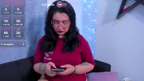 Snapshot of curvybaddie chatting on September 22, 4:27 pm A online show from September 22, 4:27 pm