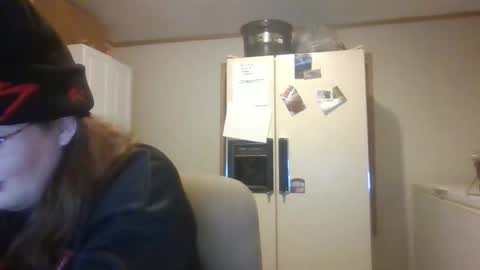 Snapshot of curvyplayday chatting on October 24, 3:24 am dahlia -kim online show from October 24, 3:24 am