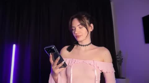 cute_bubbles online show from February 1, 1:59 am