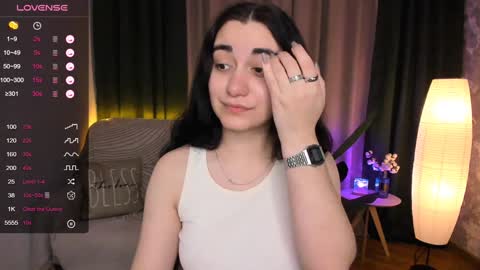 Hanna online show from December 7, 2:09 am