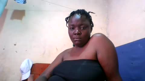 cute_faridah25 online show from July 7, 8:29 am