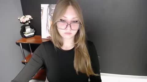 Veronica online show from November 21, 7:54 am