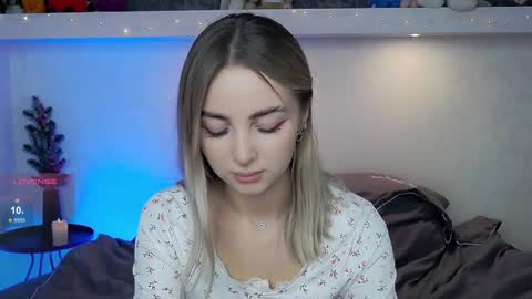 Eva online show from December 30, 4:07 pm