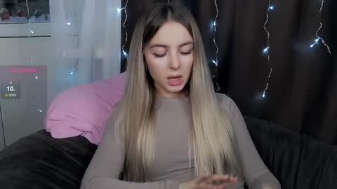 Eva online show from December 20, 6:45 pm