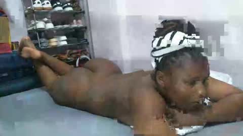 cute_shanella online show from April 12, 4:21 pm