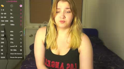 Sasha online show from September 18, 5:33 pm