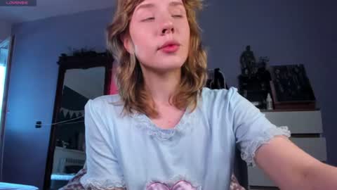 Amy online show from June 27, 4:13 pm