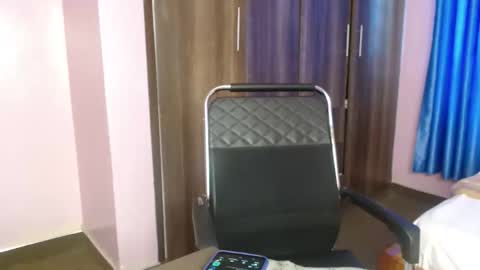 cutebuu online show from November 2, 12:19 pm