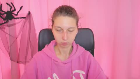 Elli online show from October 27, 11:06 am