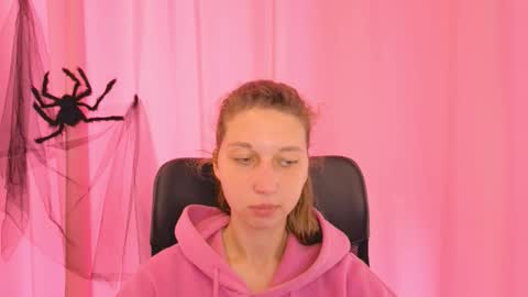 Elli online show from November 4, 11:04 am