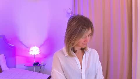 cutemirage online show from February 9, 3:14 pm