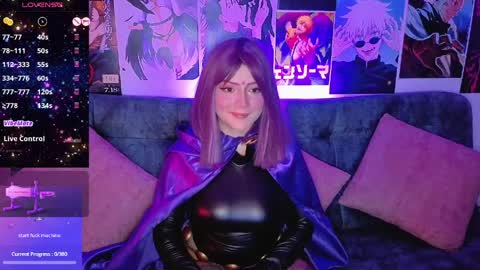 cutesarah_10 online show from April 3, 12:52 am